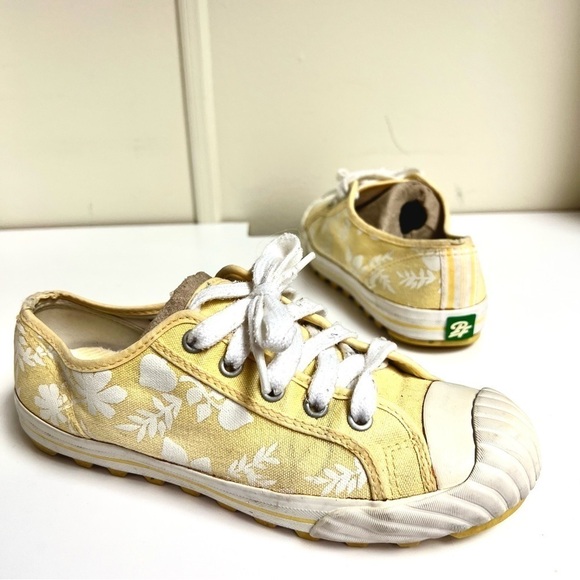 PF FLYERS Posture Foundation Sneaker Rubber Cap Toe Yellow Floral women’s size 7 - Picture 1 of 8
